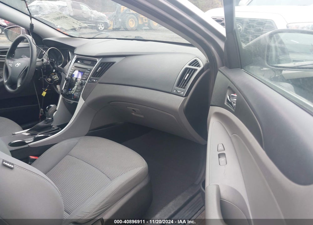 2012 HYUNDAI SONATA VIN: 5NPEB4ACXCH497517