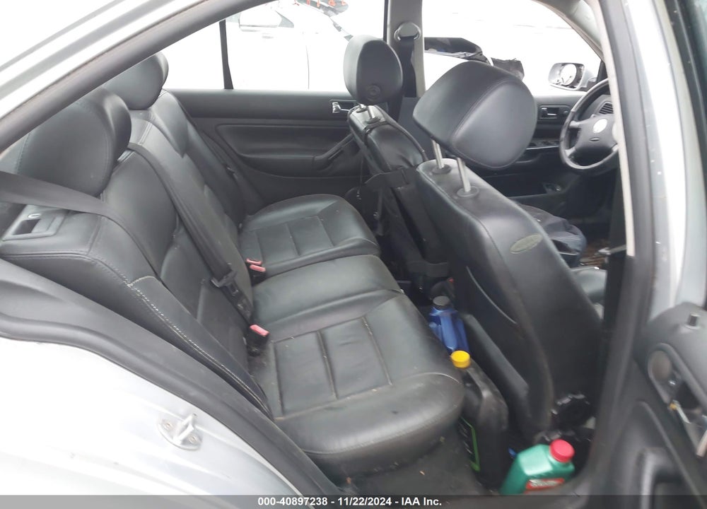 2002 VOLKSWAGEN JETTA GLS TDI VIN: 3VWSP69M32M100555