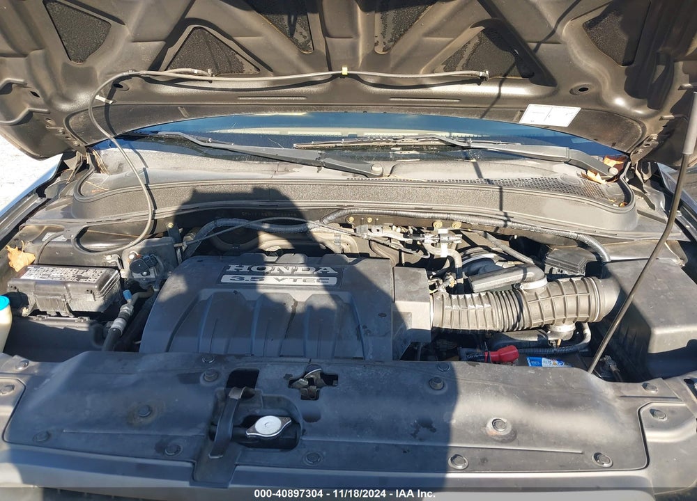 2005 HONDA PILOT EX-L VIN: 5FNYF18585B036695