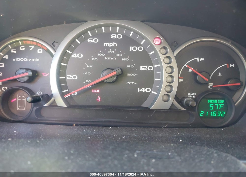 2005 HONDA PILOT EX-L VIN: 5FNYF18585B036695