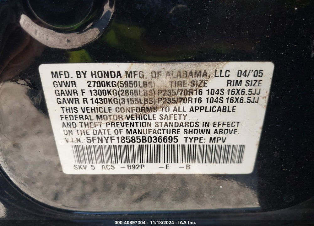 2005 HONDA PILOT EX-L VIN: 5FNYF18585B036695