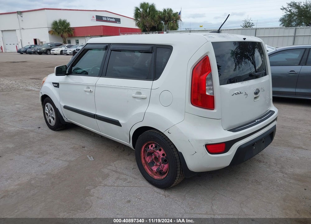 2012 KIA SOUL VIN: KNDJT2A56C7462673