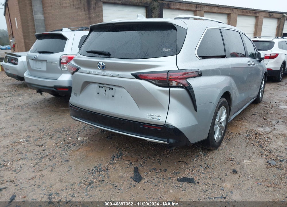 2022 TOYOTA SIENNA LIMITED VIN: 5TDZRKECXNS075255