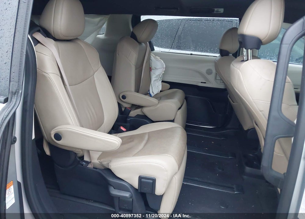 2022 TOYOTA SIENNA LIMITED VIN: 5TDZRKECXNS075255
