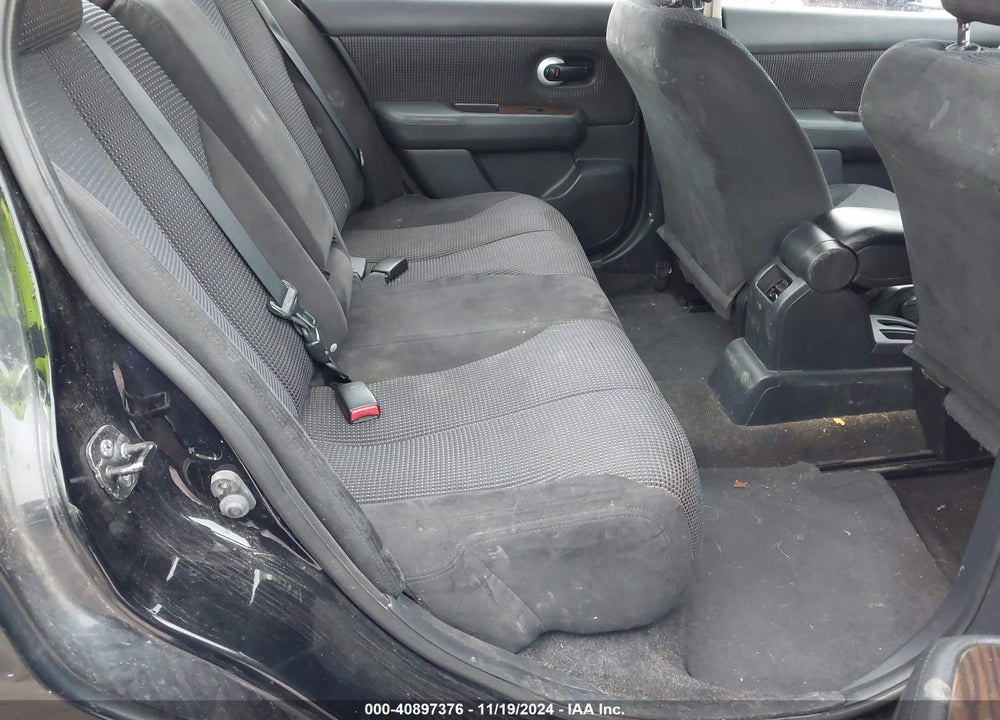 2011 NISSAN VERSA 1.8 SL VIN: 3N1BC1APXBL442682