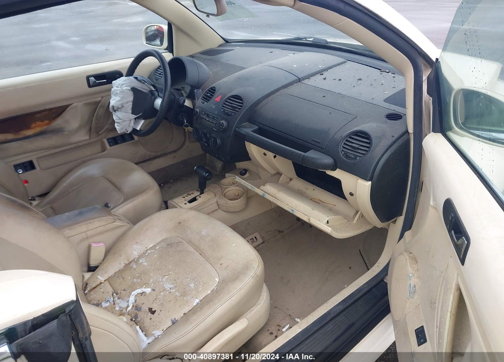 2004 VOLKSWAGEN NEW BEETLE GLS VIN: 3VWCM31Y84M324921