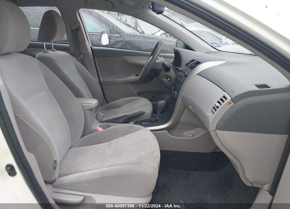 2009 TOYOTA COROLLA LE VIN: JTDBL40E299028460