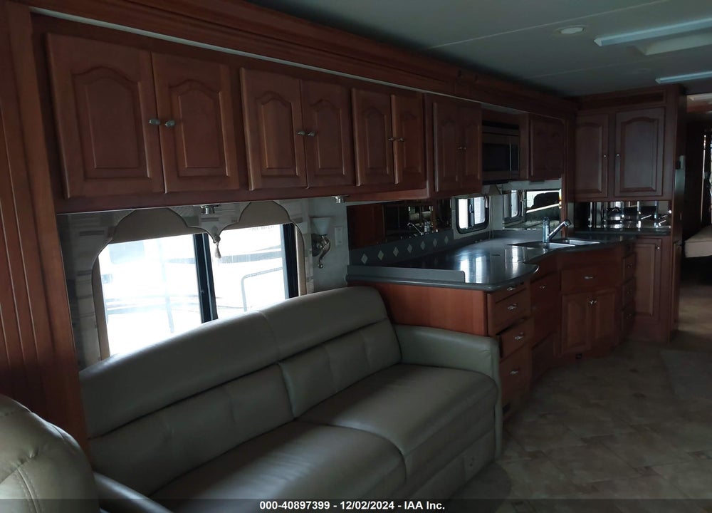 2006 FREIGHTLINER CHASSIS X LINE MOTOR HOME VIN: 4UZACHCY76CW27499