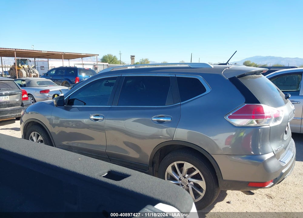 2015 NISSAN ROGUE SL VIN: 5N1AT2MV9FC770441