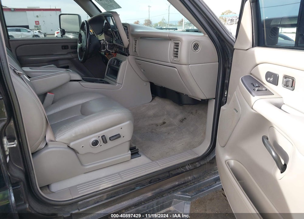 2007 GMC SIERRA 3500 CLASSIC SLT VIN: 1GTJK33D27F174478
