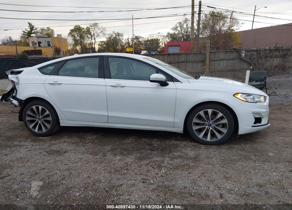 2020 FORD FUSION VIN: 3FA6P0T92LR225322