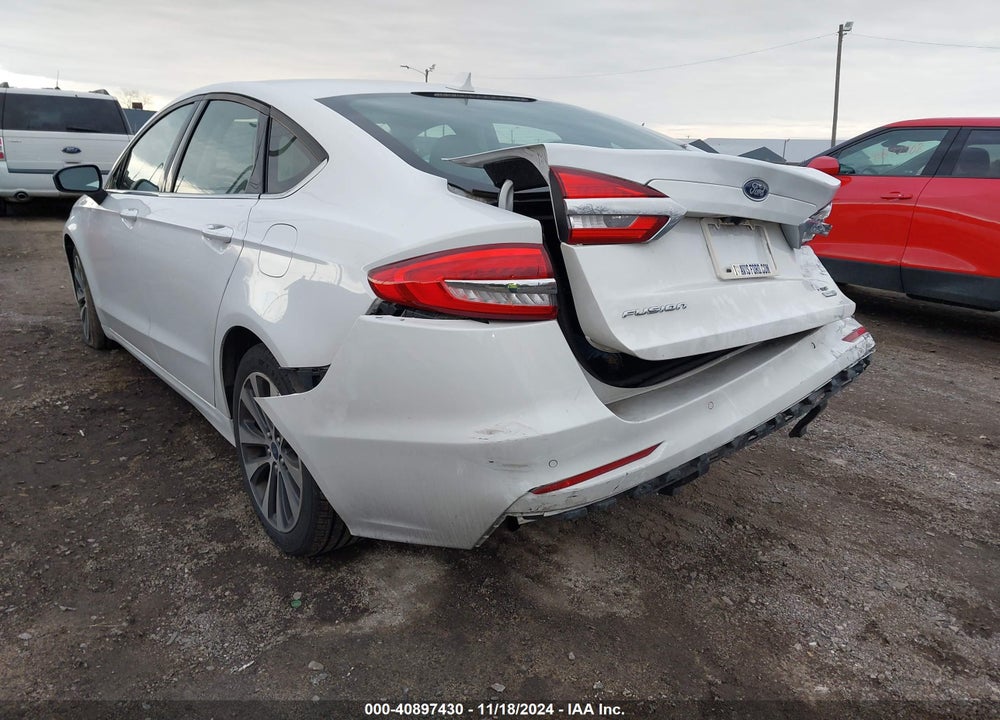 2020 FORD FUSION VIN: 3FA6P0T92LR225322