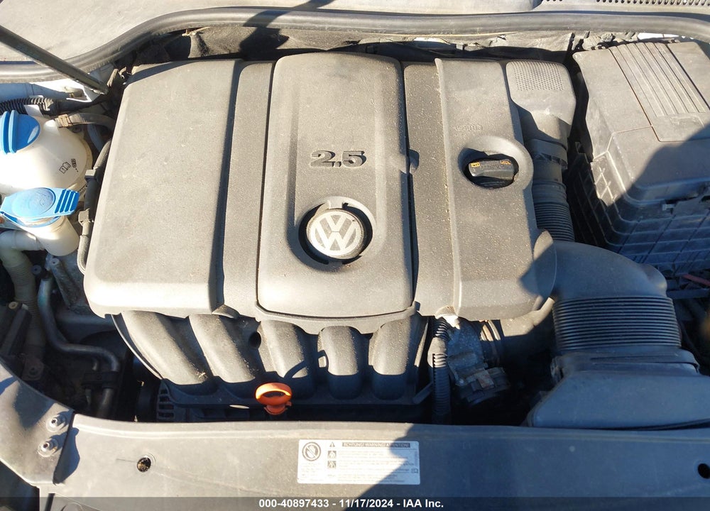 2010 VOLKSWAGEN JETTA S VIN: 3VWKZ8AJ0AM691255