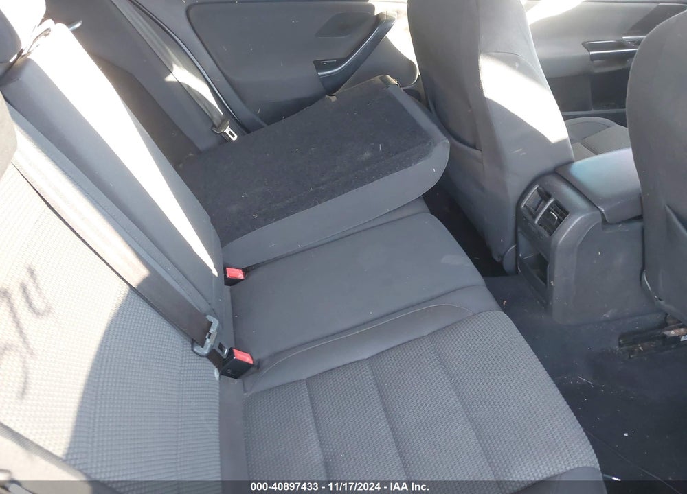 2010 VOLKSWAGEN JETTA S VIN: 3VWKZ8AJ0AM691255
