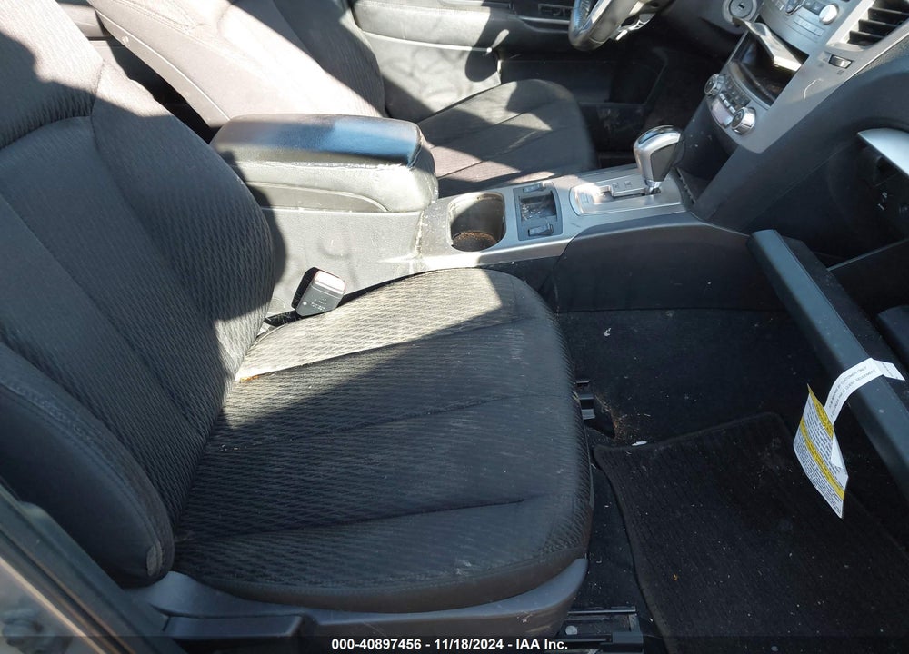 2011 SUBARU LEGACY 2.5I PREMIUM VIN: 4S3BMBC64B3212006