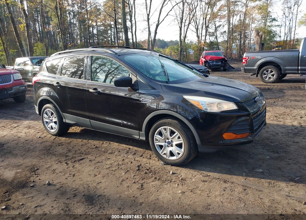 2013 FORD ESCAPE S VIN: 1FMCU0F72DUB65869