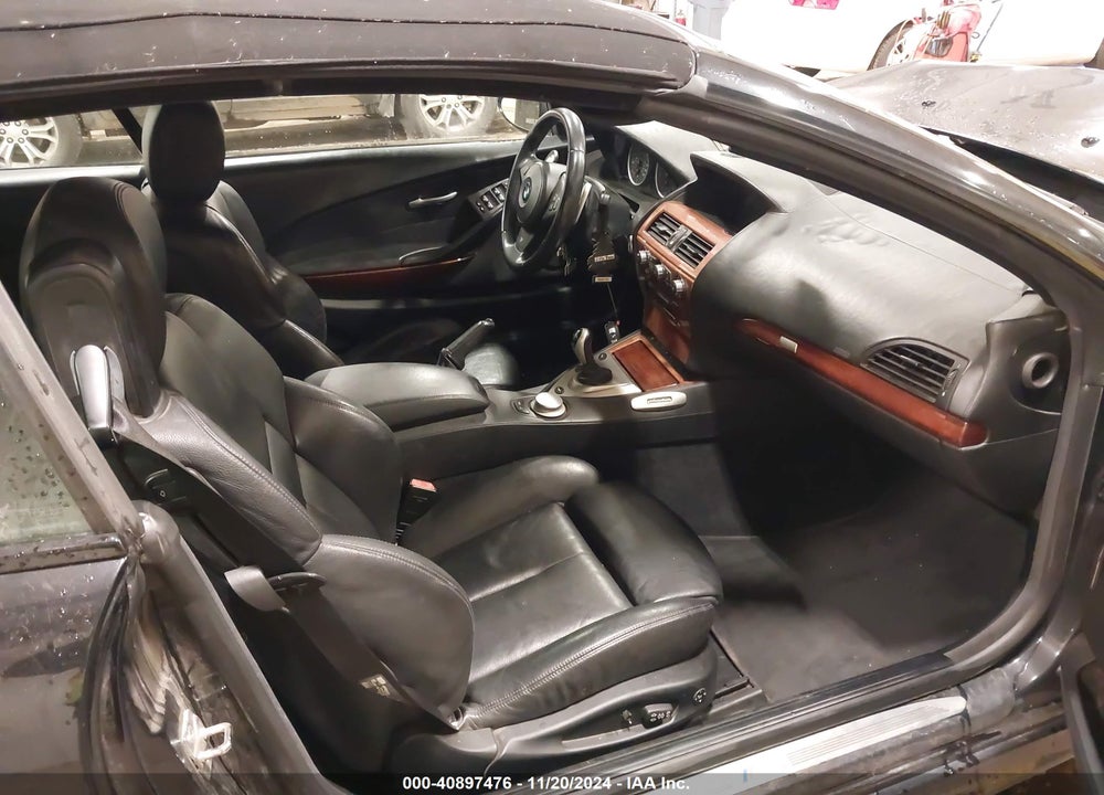 2007 BMW M6 VIN: WBSEK93547CS32288