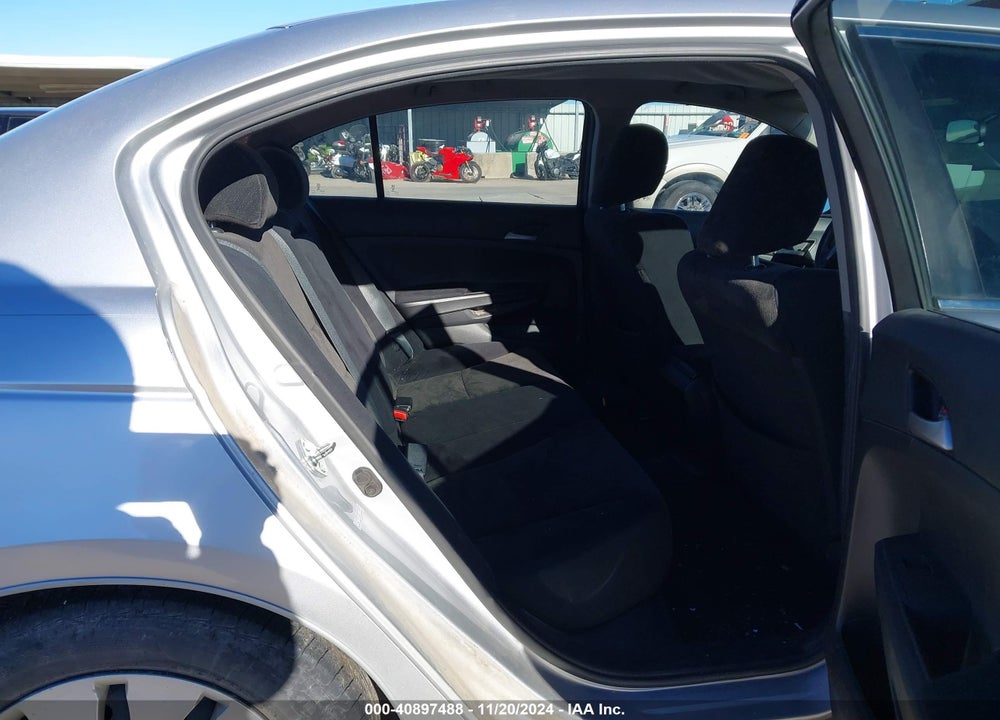 2010 HONDA ACCORD 2.4 LX VIN: 1HGCP2F3XAA131407