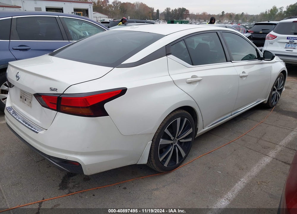 2020 NISSAN ALTIMA SR FWD VIN: 1N4BL4CV5LC179322