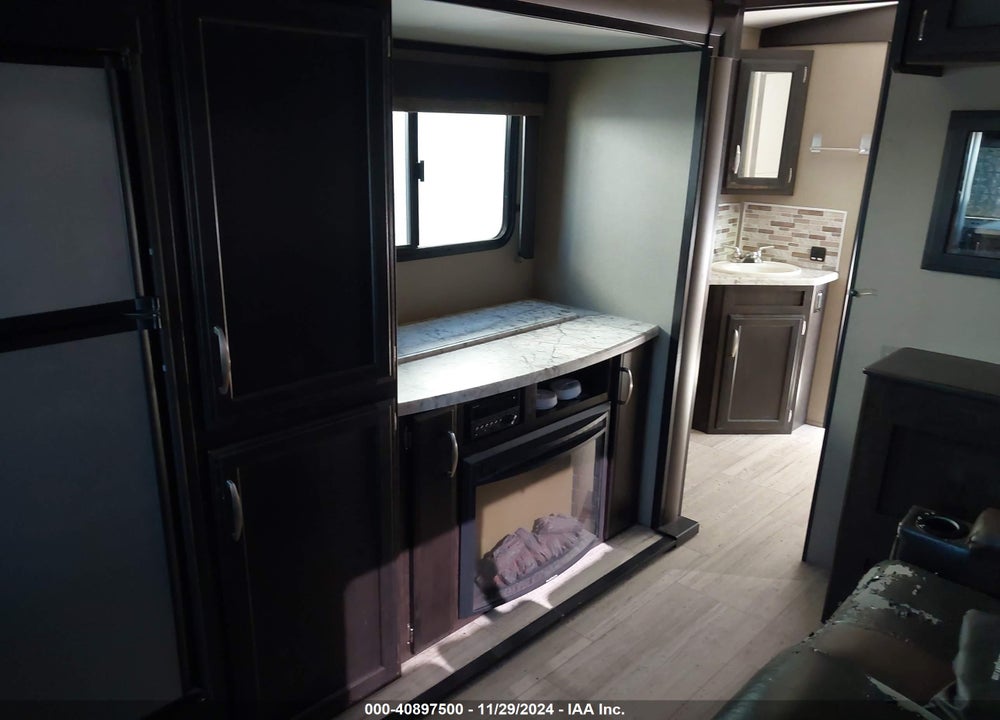 2018 GRAND DESIGN OTHER VIN: 573TE2826J5501309