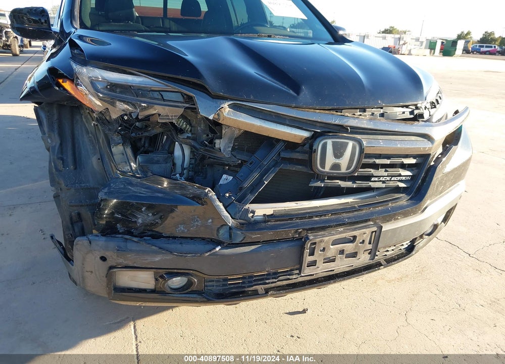 2017 HONDA RIDGELINE VIN: 5FPYK3F89HB021073