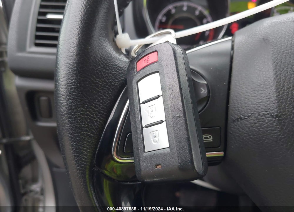 2019 MITSUBISHI OUTLANDER SPORT 2.0 SE VIN: JA4AP4AU7KU004108