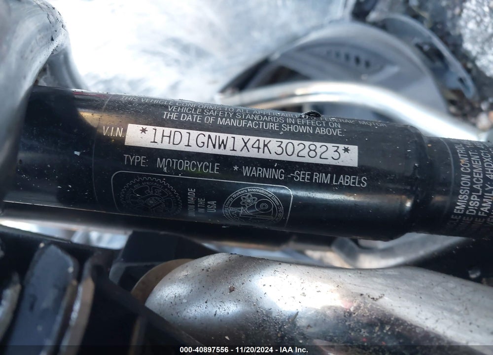 2004 HARLEY-DAVIDSON FXDLI VIN: 1HD1GNW1X4K302823