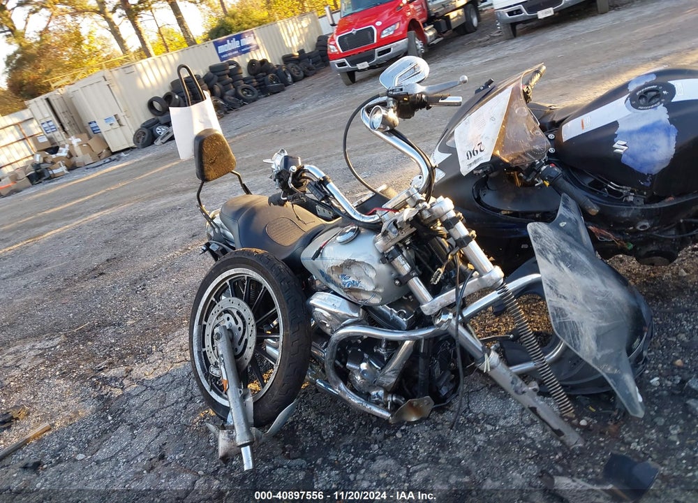 2004 HARLEY-DAVIDSON FXDLI VIN: 1HD1GNW1X4K302823