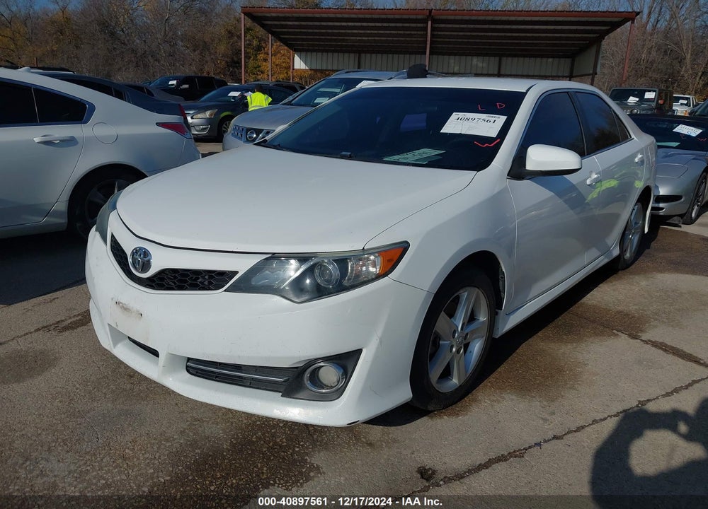 2014 TOYOTA CAMRY SE VIN: 4T1BF1FKXEU403582