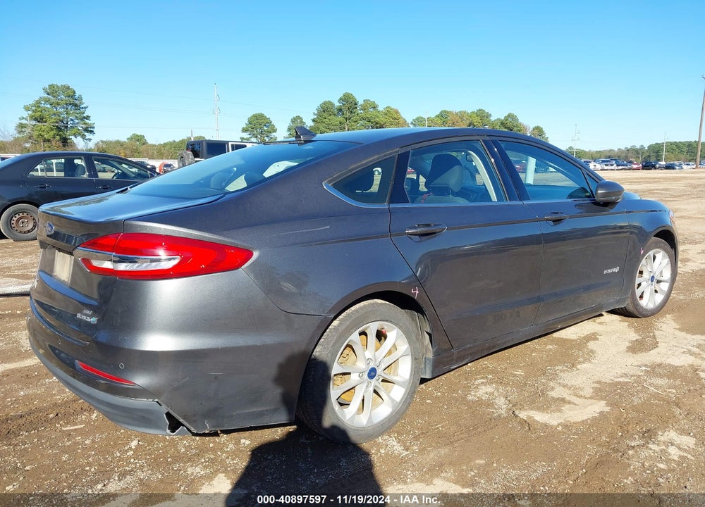 2019 FORD FUSION HYBRID VIN: 3FA6P0LU3KR188171