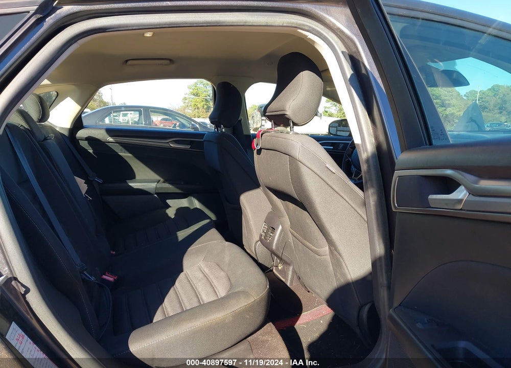 2019 FORD FUSION HYBRID VIN: 3FA6P0LU3KR188171