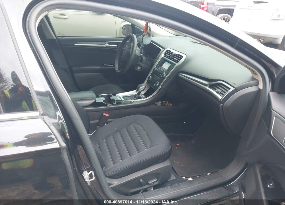2015 FORD FUSION SE VIN: 3FA6P0HD3FR290956