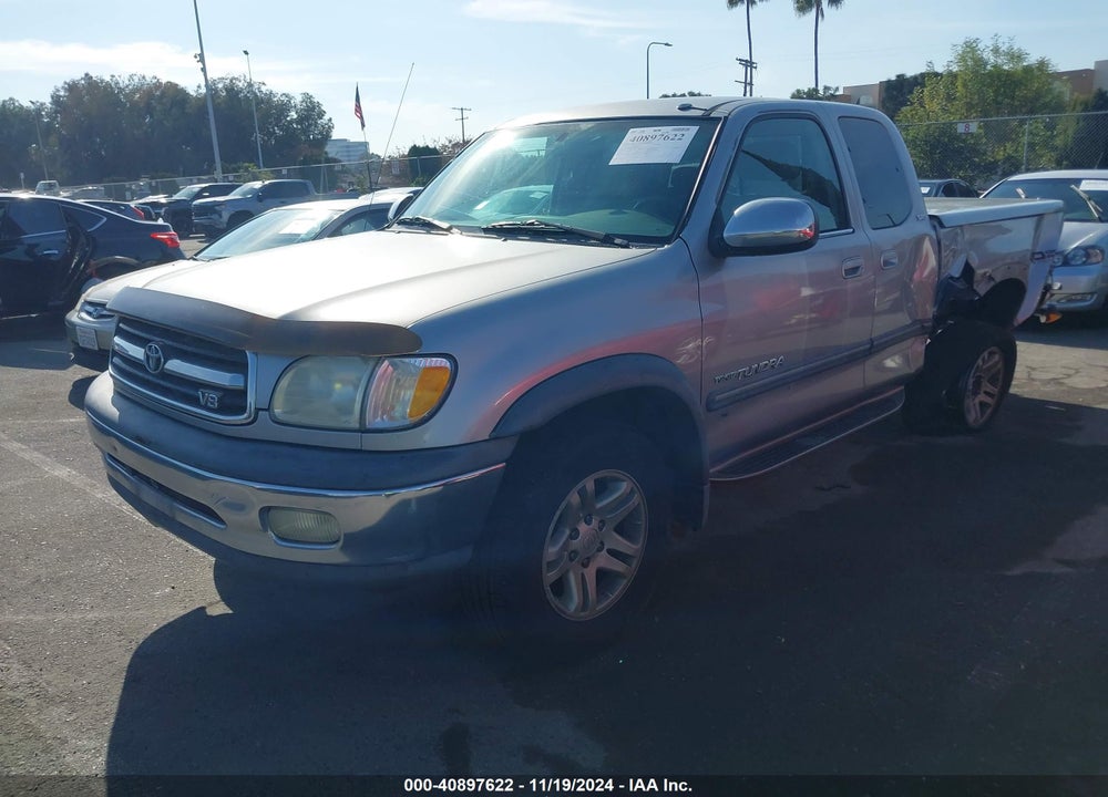 2001 TOYOTA TUNDRA SR5 V8 VIN: 5TBBT441X1S204516