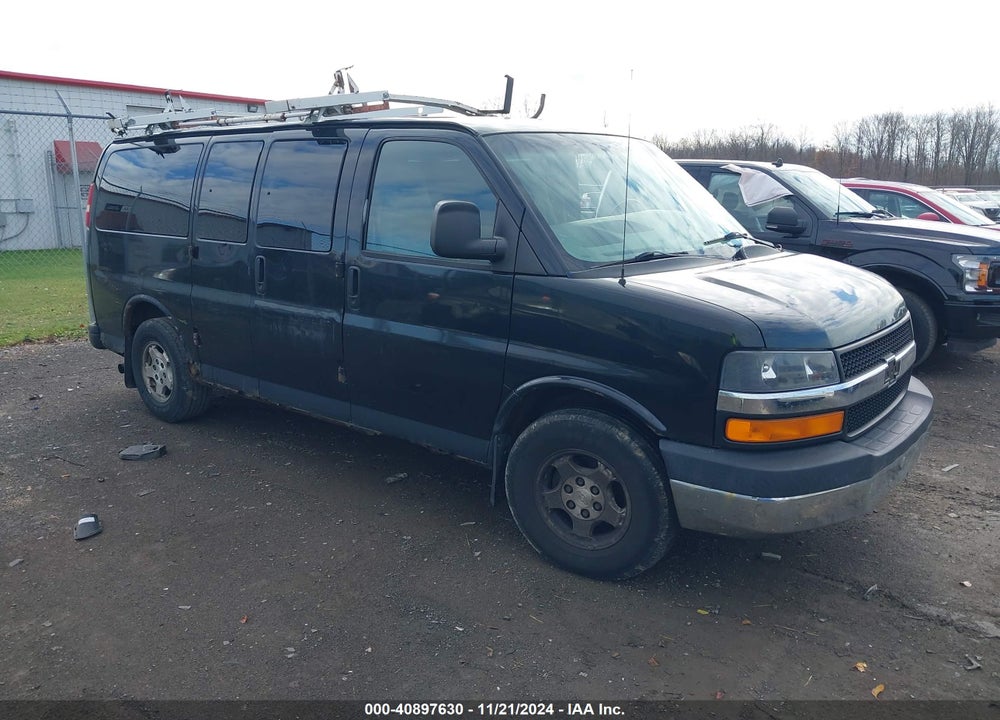 2004 CHEVROLET EXPRESS VIN: 1GNFH15T541179588