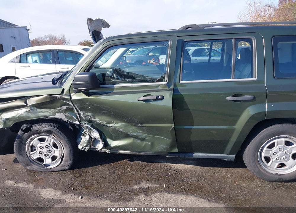 2008 JEEP PATRIOT SPORT VIN: 1J8FT28018D799446