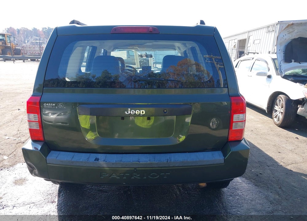 2008 JEEP PATRIOT SPORT VIN: 1J8FT28018D799446