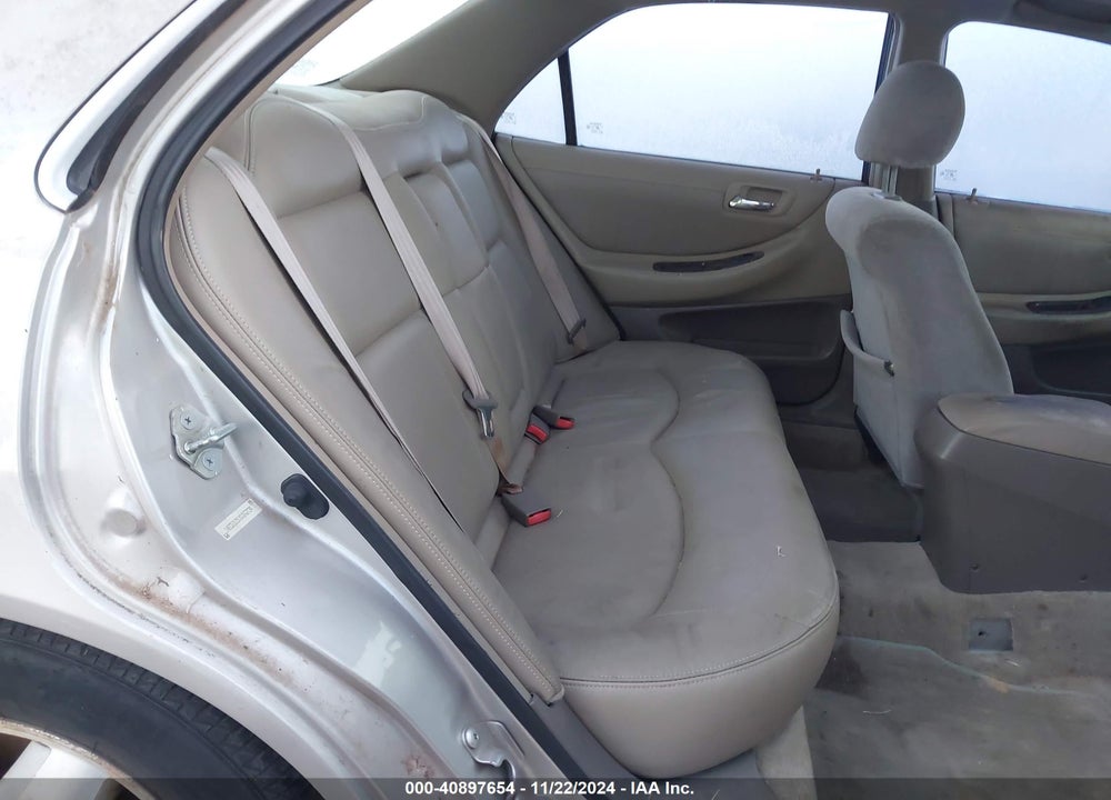1999 HONDA ACCORD EX V6 VIN: 1HGCG1651XA042734