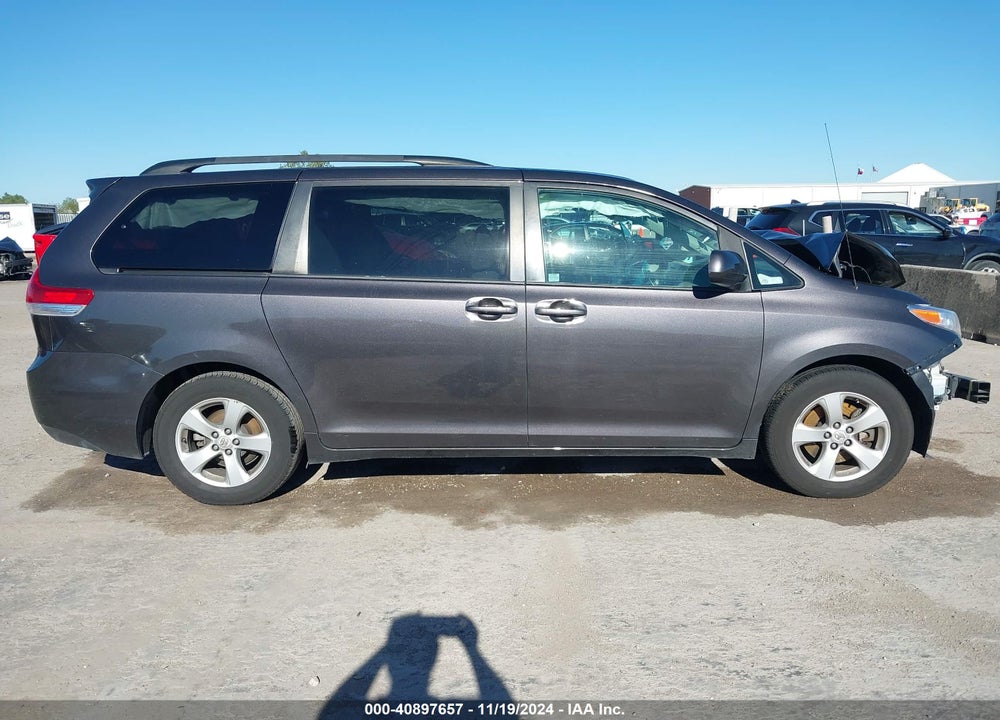 2012 TOYOTA SIENNA LE V6 8 PASSENGER VIN: 5TDKK3DC6CS253592