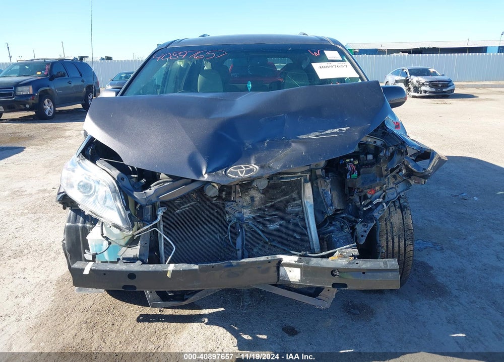 2012 TOYOTA SIENNA LE V6 8 PASSENGER VIN: 5TDKK3DC6CS253592
