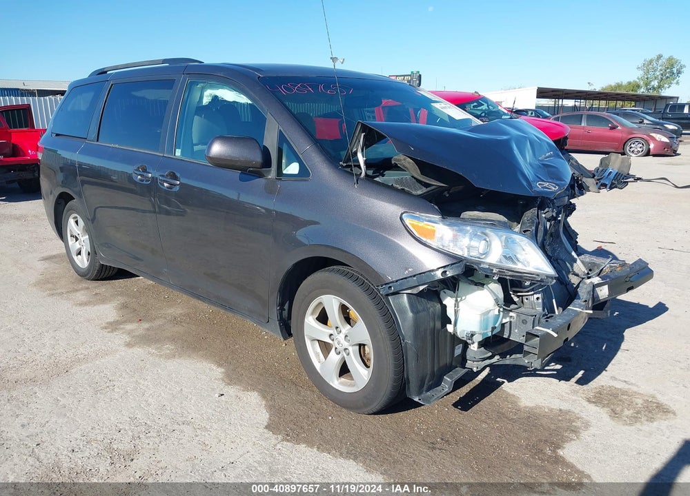 2012 TOYOTA SIENNA LE V6 8 PASSENGER VIN: 5TDKK3DC6CS253592
