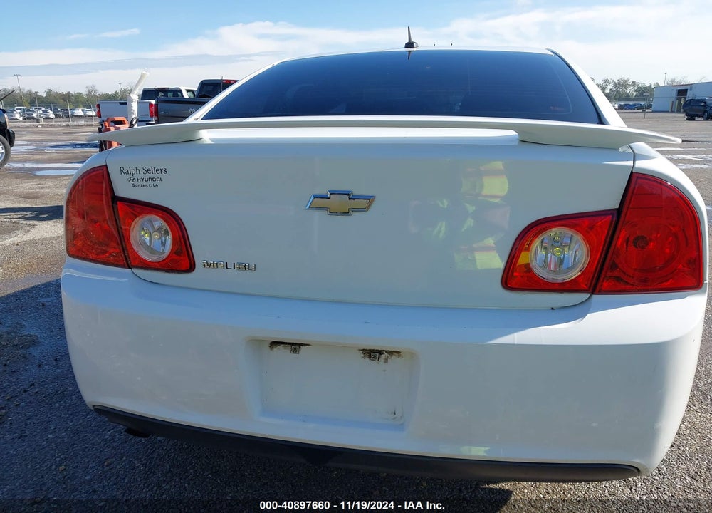 2011 CHEVROLET MALIBU LS VIN: 1G1ZB5E1XBF122972