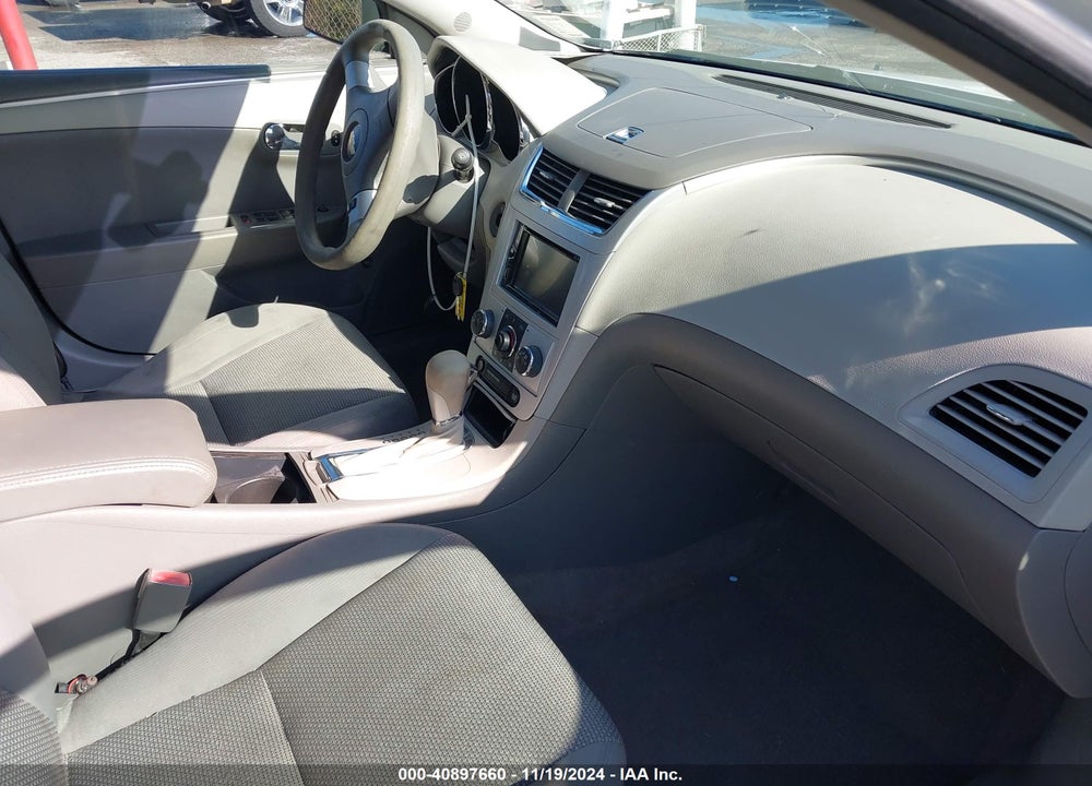 2011 CHEVROLET MALIBU LS VIN: 1G1ZB5E1XBF122972