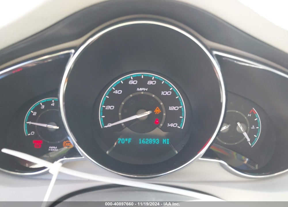 2011 CHEVROLET MALIBU LS VIN: 1G1ZB5E1XBF122972
