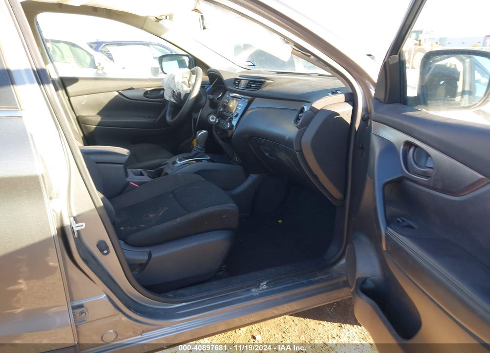 2018 NISSAN ROGUE SPORT S VIN: JN1BJ1CP0JW100640