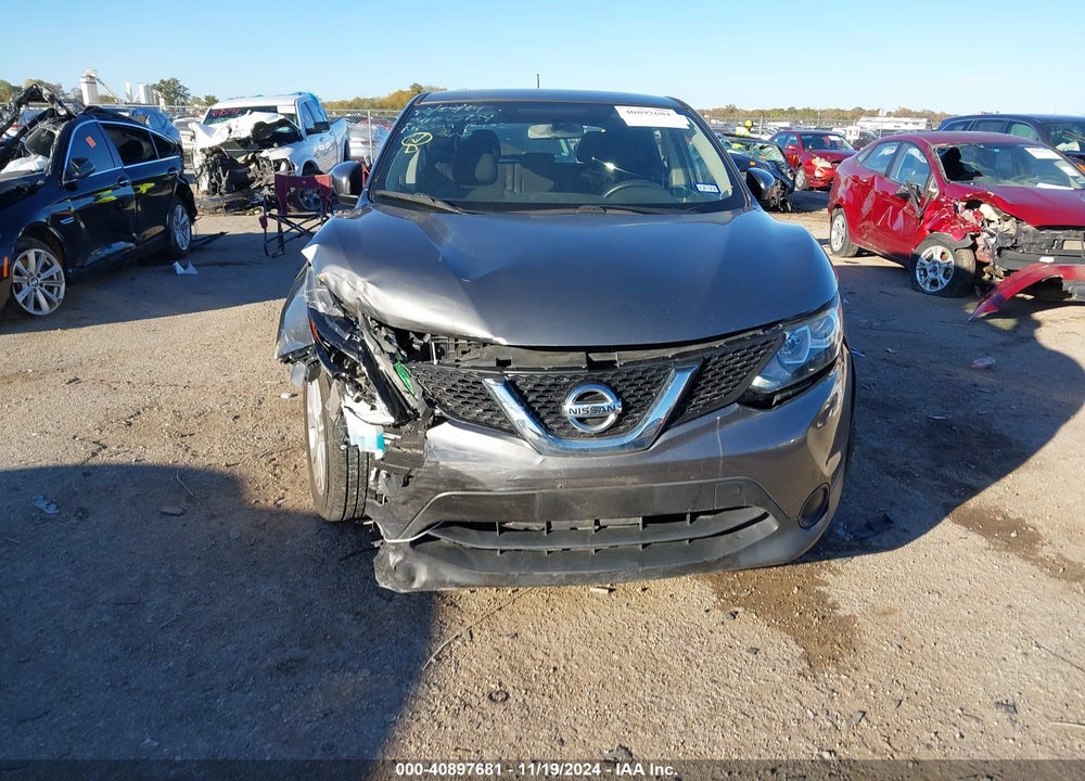 2018 NISSAN ROGUE SPORT S VIN: JN1BJ1CP0JW100640
