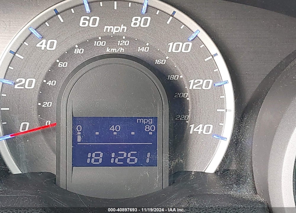 2010 HONDA FIT VIN: JHMGE8H25AC013510