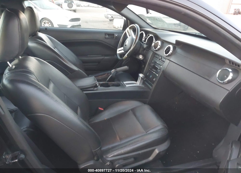 2006 FORD MUSTANG V6 VIN: 1ZVFT80N065168483