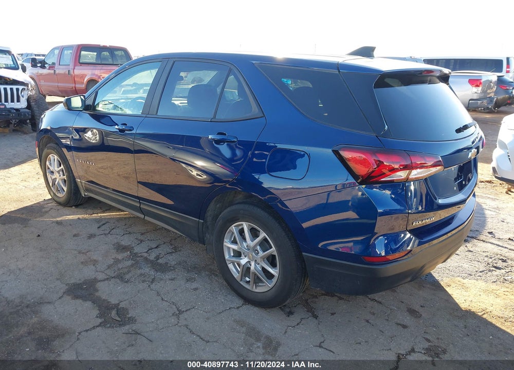 2022 CHEVROLET EQUINOX FWD LS VIN: 3GNAXHEV2NS180737