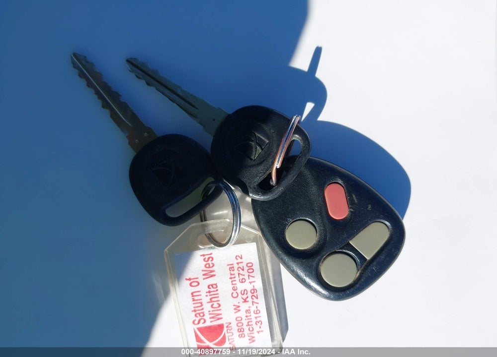 2002 SATURN S-SERIES SL1 VIN: 1G8ZG52802Z284533
