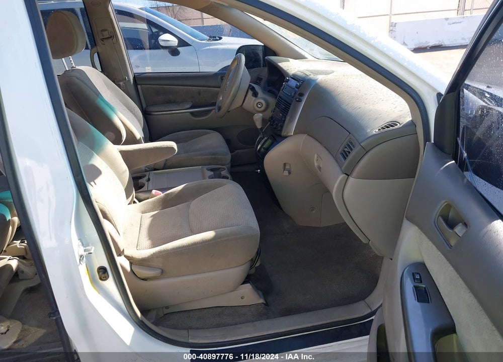 2009 TOYOTA SIENNA LE VIN: 5TDZK23C49S233229